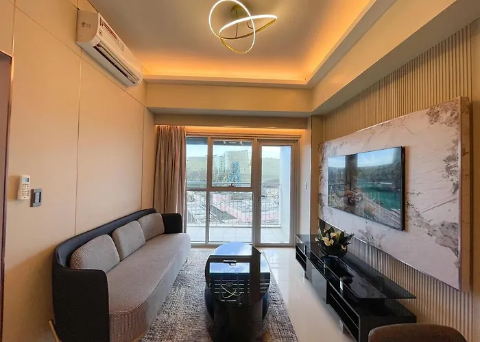 1br Executive Beside Okada & Solaire - 4pax